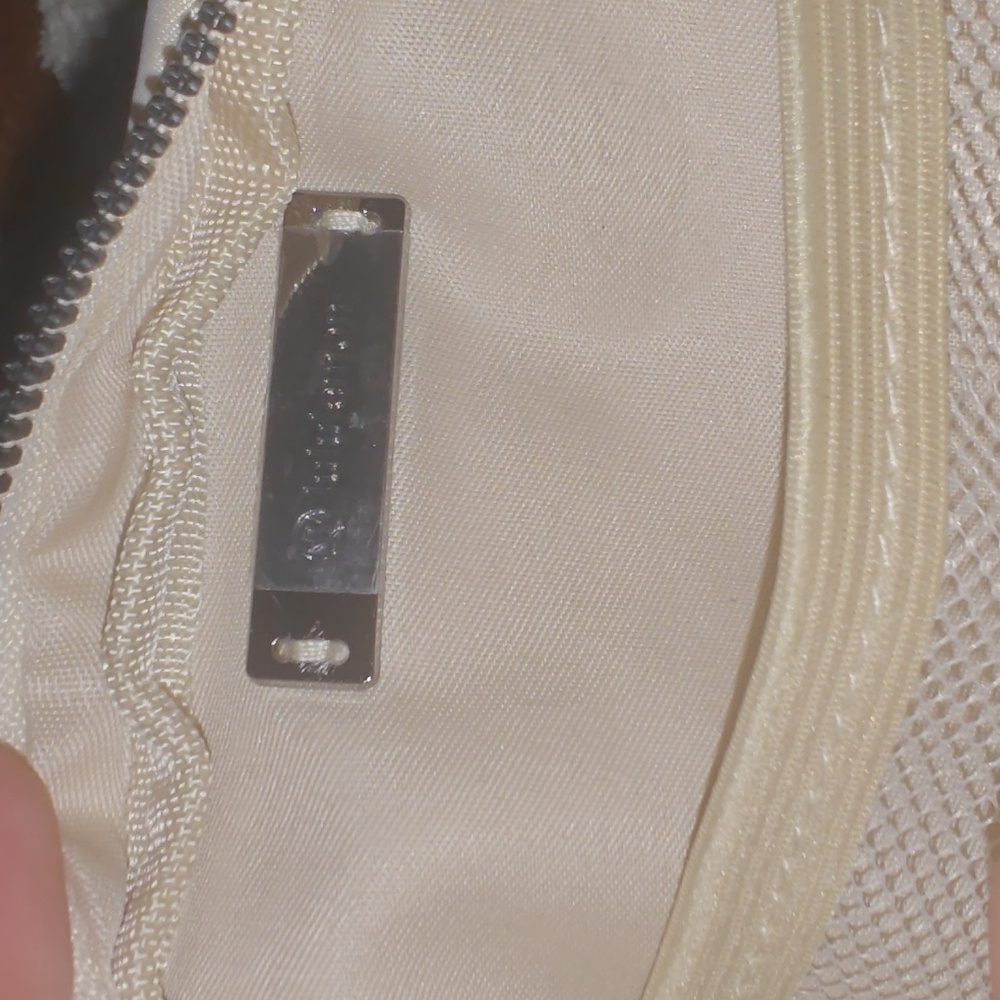 Fashion rep Lululemon belt bag nwt - Picture 7 of 9